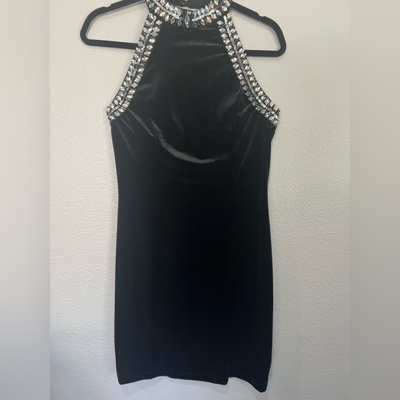 Velvet Black Halter Dress - Picture 9 of 11